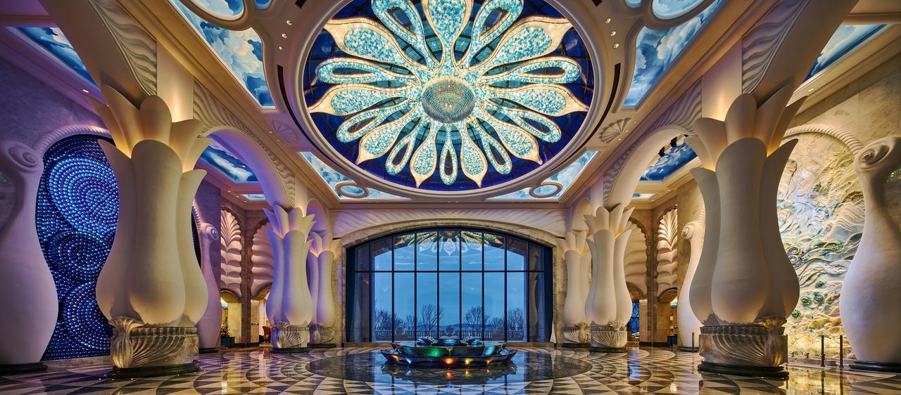 Готель Wanda Vista Qingdao Movie Metropolis Екстер'єр фото